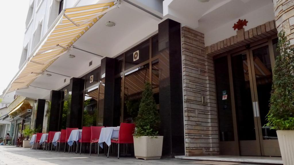 Kruja Hotel Tirana Buitenkant foto