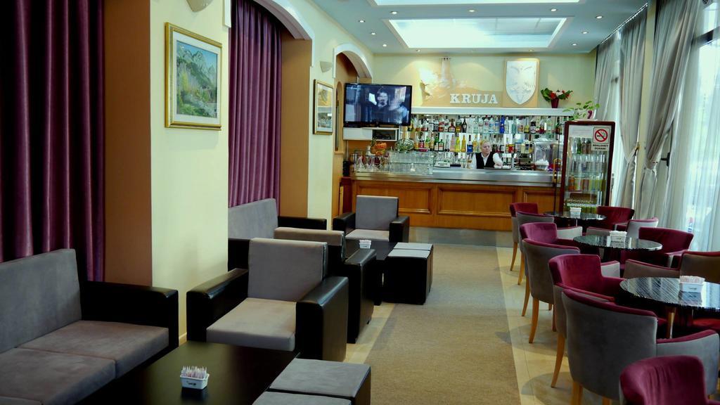 Kruja Hotel Tirana Buitenkant foto
