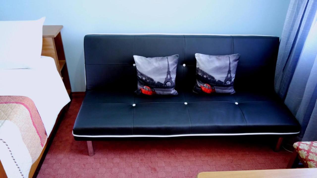 Kruja Hotel Tirana Buitenkant foto